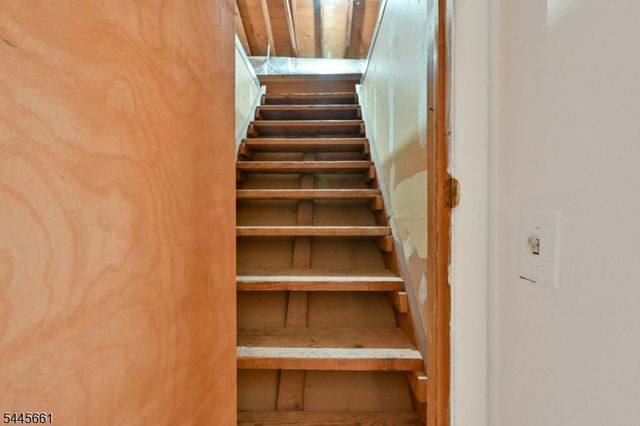 26 Alpine Dr, Wayne Twp., NJ 07470