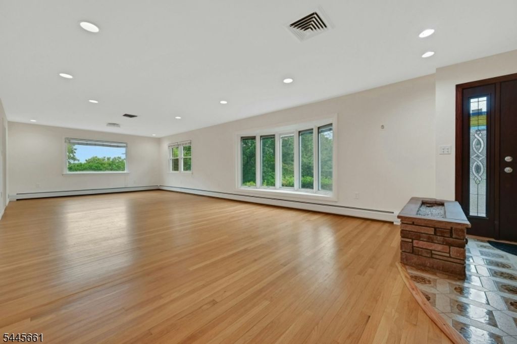 26 Alpine Dr, Wayne Twp., NJ 07470 — photo 5