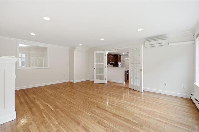 8 Wilson St, Wellesley, MA 02482