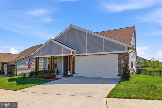 136 MALLARD DR, Lake Frederick, VA 22630