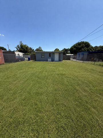 2349 NW 13th Court, Fort Lauderdale, FL 33311