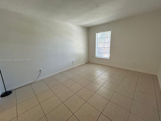 7483 SW 82nd St A203, Miami, FL 33143