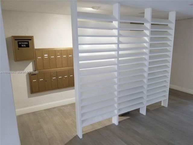 7483 SW 82nd St A203, Miami, FL 33143