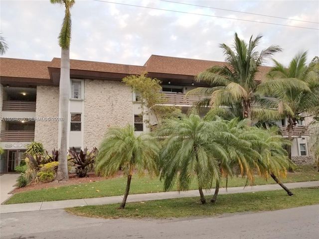 7483 SW 82nd St A203, Miami, FL 33143
