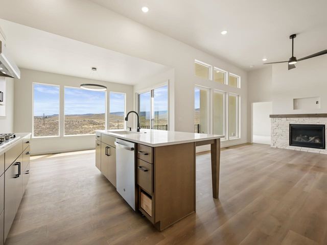 2287 Culebra Peak Court, Grand Junction, CO 81507