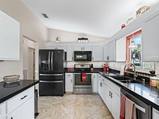 9797 SE 175TH LANE, Summerfield, FL 34491