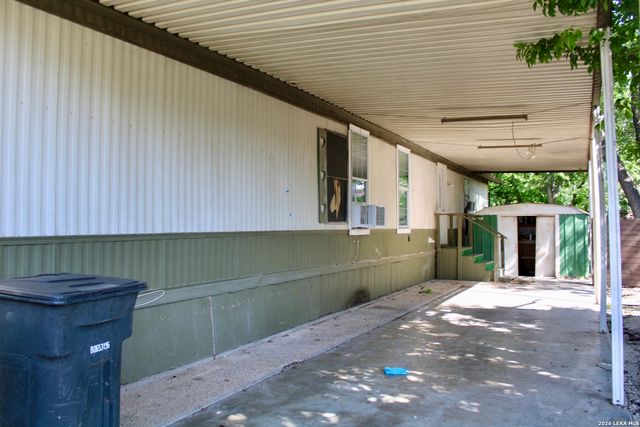 233 MELODY LN, New Braunfels, TX 78130