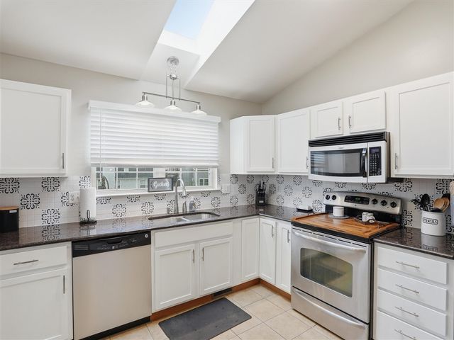 7124 Saint Andrews Drive, Ypsilanti, MI 48197