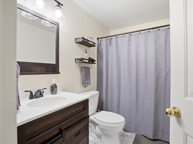 7124 Saint Andrews Drive, Ypsilanti, MI 48197