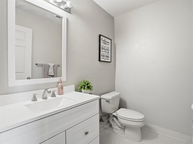 7124 Saint Andrews Drive, Ypsilanti, MI 48197