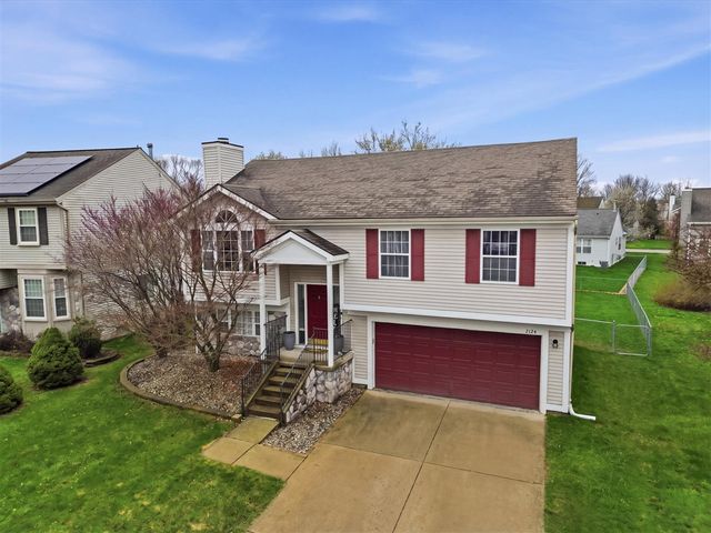 7124 Saint Andrews Drive, Ypsilanti, MI 48197