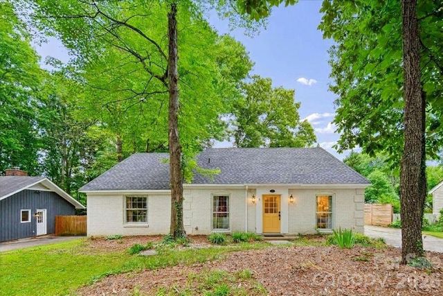 1005 Pinafore Drive, Charlotte, NC 28212