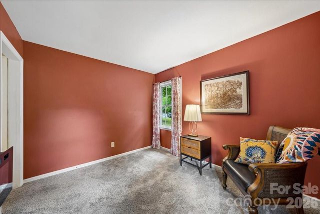 1005 Pinafore Drive, Charlotte, NC 28212