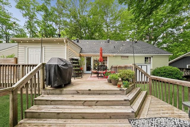 1005 Pinafore Drive, Charlotte, NC 28212
