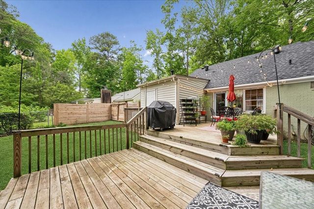 1005 Pinafore Drive, Charlotte, NC 28212
