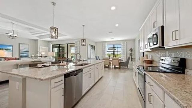 3280 ALTIMIRA DRIVE, Fort Myers, FL 33905