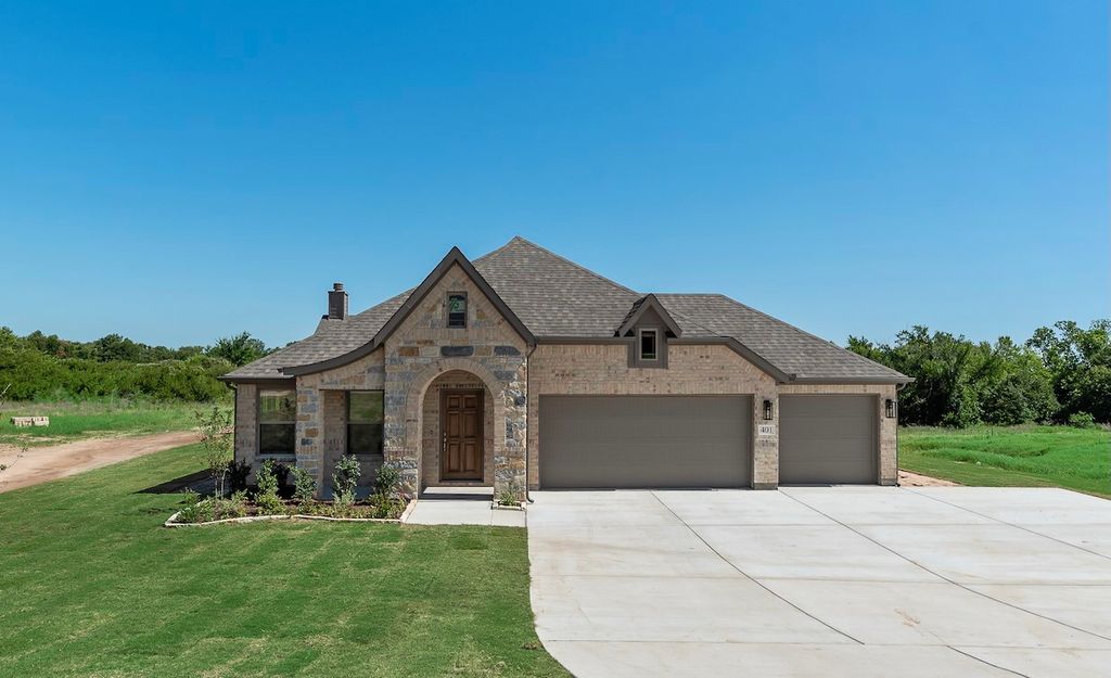 1069 Monaco, Springtown, TX 76082