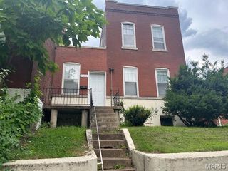 4631 Oregon Avenue, St Louis, MO 63111