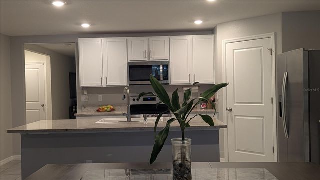 3719 CAPRI COAST DRIVE, Plant City, FL 33565