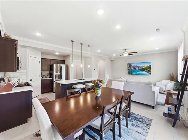 7412 Grand Slam Street, Parkville, MO 64152