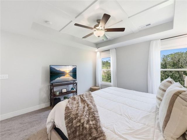 7412 Grand Slam Street, Parkville, MO 64152
