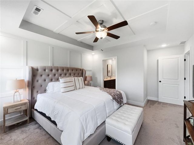 7412 Grand Slam Street, Parkville, MO 64152