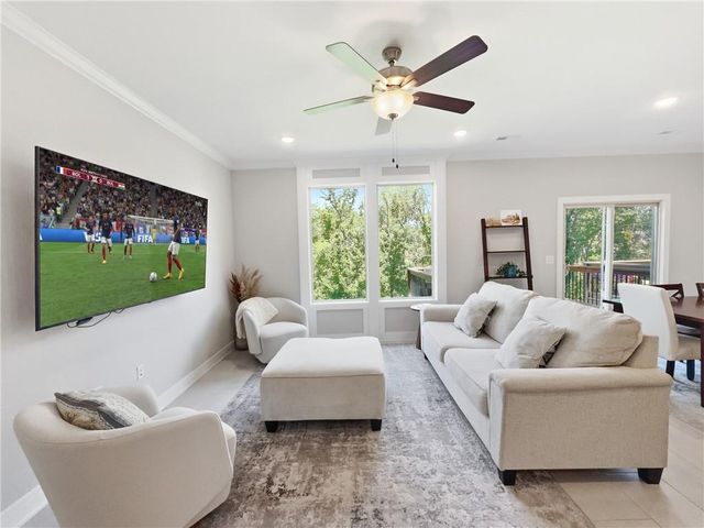 7412 Grand Slam Street, Parkville, MO 64152