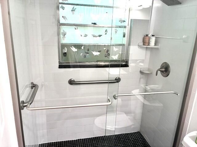 237 Farnham J, Deerfield Beach, FL 33442