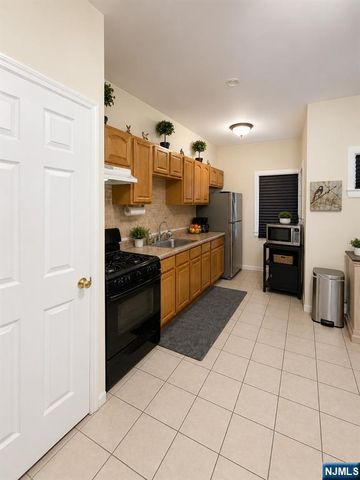 327 Amherst Street, East Orange, NJ 07018