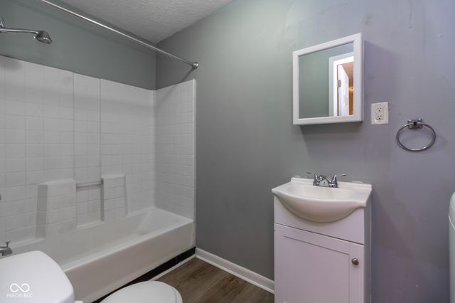 2808 W 10th Street, Indianapolis, IN 46222