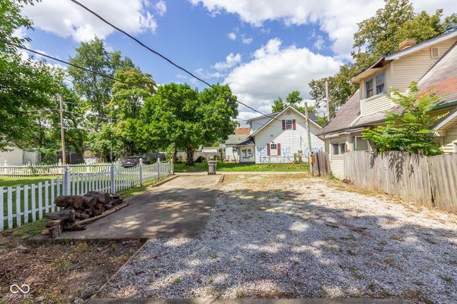 2808 W 10th Street, Indianapolis, IN 46222