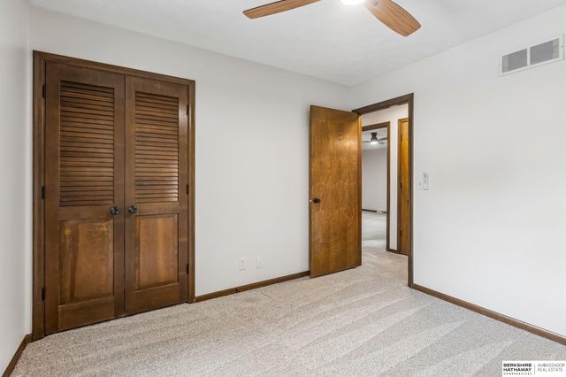 4924 N 117th Circle, Omaha, NE 68164