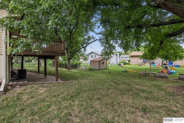 4924 N 117th Circle, Omaha, NE 68164