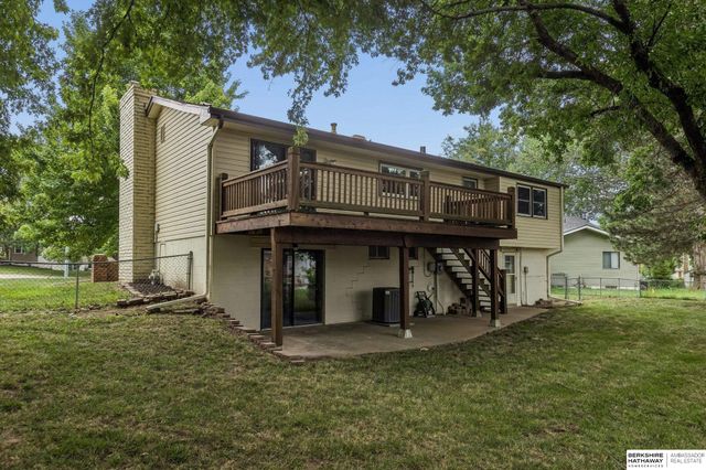4924 N 117th Circle, Omaha, NE 68164