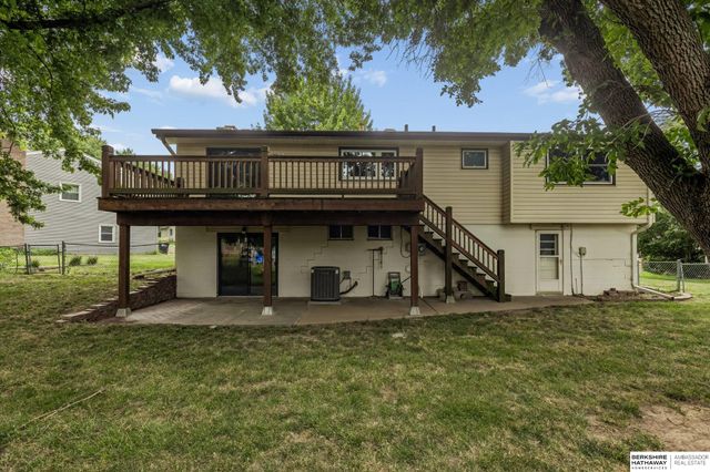 4924 N 117th Circle, Omaha, NE 68164