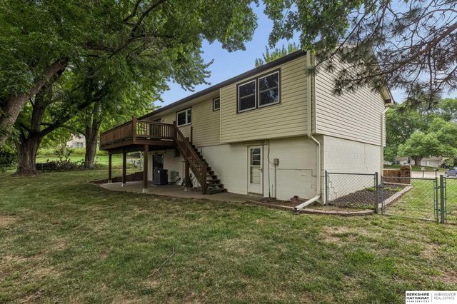 4924 N 117th Circle, Omaha, NE 68164