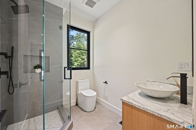 1 Twin Oaks Lane, Westport, CT 06880