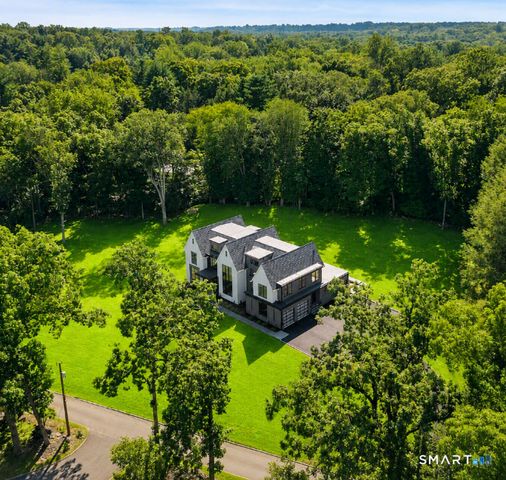 1 Twin Oaks Lane, Westport, CT 06880