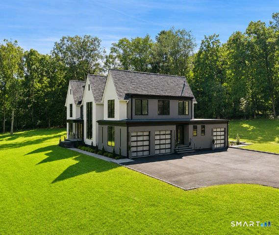 1 Twin Oaks Lane, Westport, CT 06880