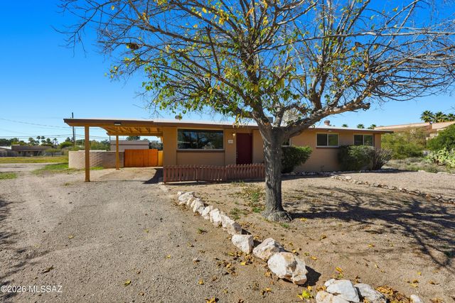 210 S Alandale Place, Tucson, AZ 85710