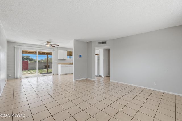 210 S Alandale Place, Tucson, AZ 85710