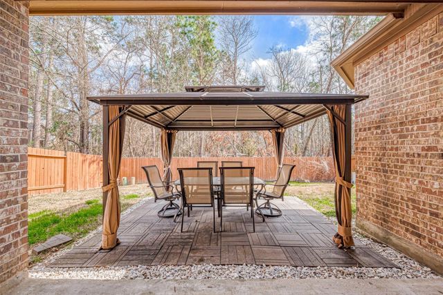 21143 Bastide Lane, Kingwood, TX 77339