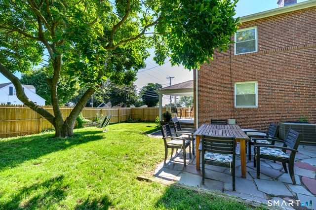 210 Highland Avenue, West Haven, CT 06516