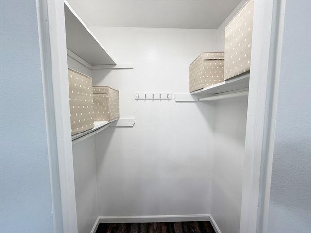 307 Bellmar Lane, Friendswood, TX 77546