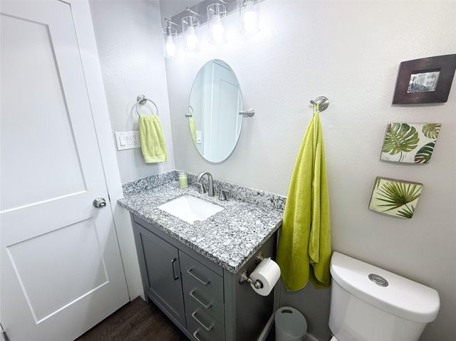 307 Bellmar Lane, Friendswood, TX 77546