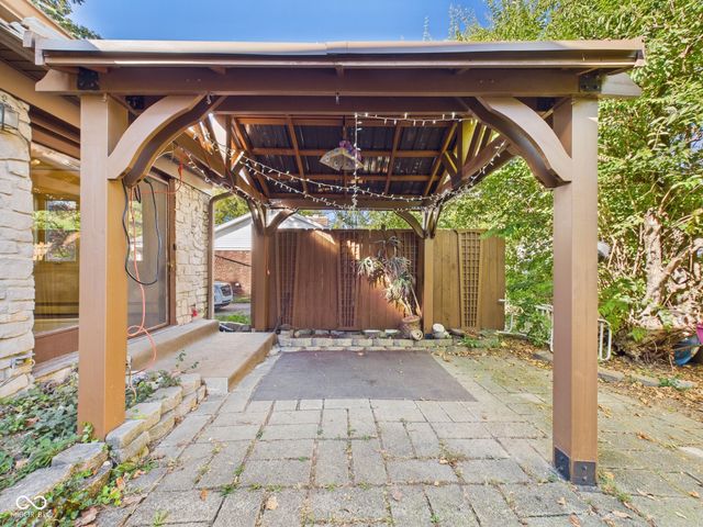 10301 N Delaware Street, Carmel, IN 46280