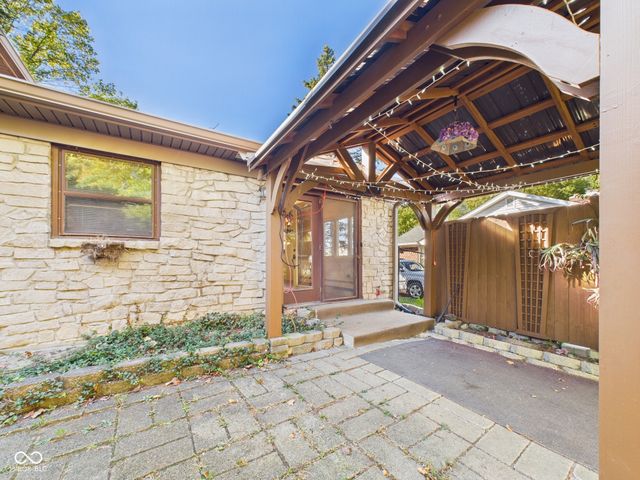 10301 N Delaware Street, Carmel, IN 46280