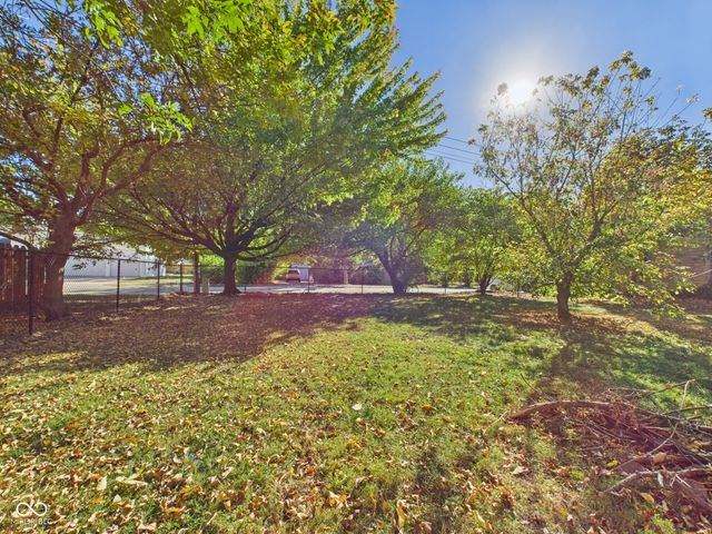 10301 N Delaware Street, Carmel, IN 46280