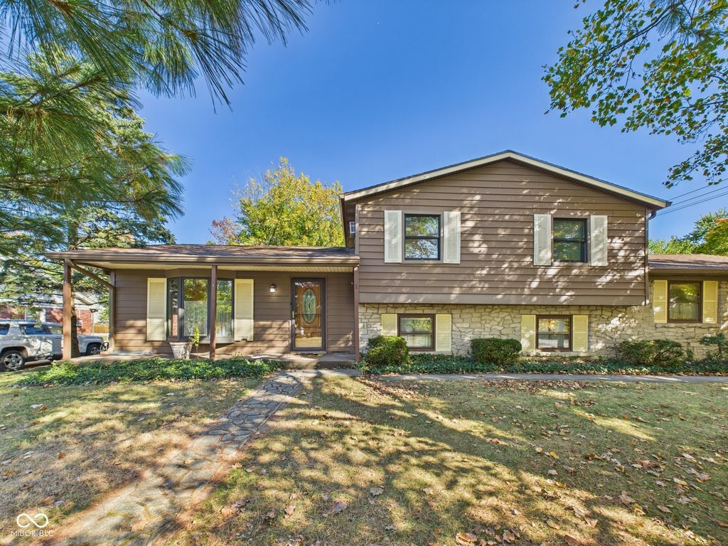 10301 N Delaware Street, Carmel, IN 46280