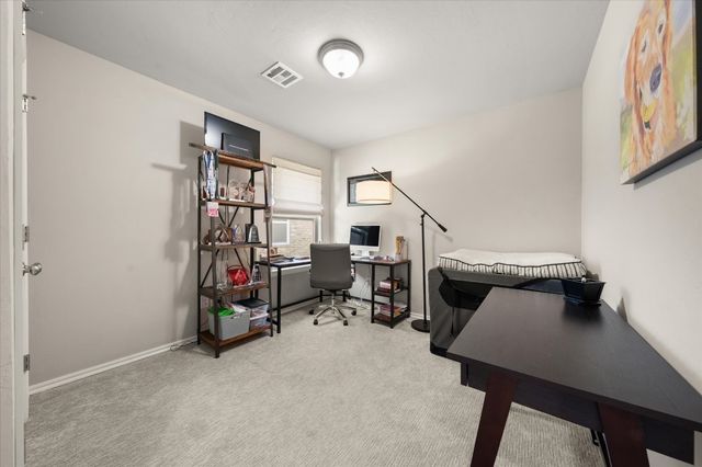 19616 Brookville Drive, Edmond, OK 73012